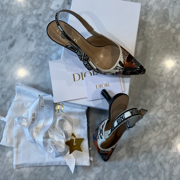 DIOR J’ADIOR Jardin d’Hiver Pump - Picture 5 of 14